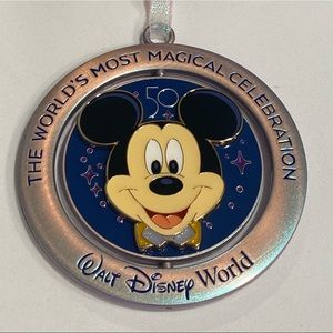 NWT Walt Disney World 50th Celebration Christmas Ornament